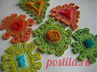 Andree Levert приколол(а) это к доске Bijoux textiles