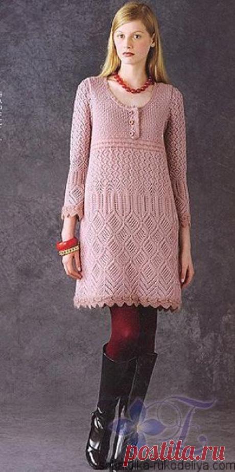 Красивое платье с ажурами.