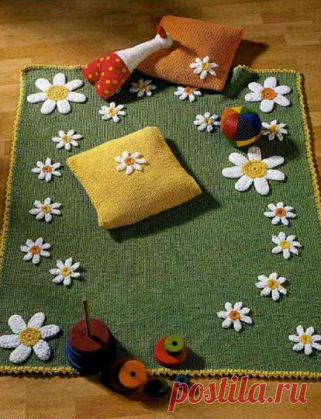 Детский плед с ромашками.