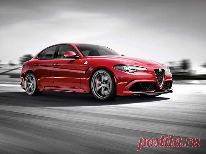 Смотри! Alfa Romeo Alfetta 2018 года Alfa Romeo, уже представившая обновленную модель авто Giulietta, снова расширяет свой ассортимент новым седаном среднего размера. Это класс, в котором брен