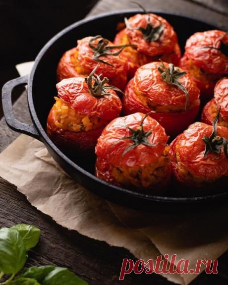 ​Ризотто в запечённых томатах