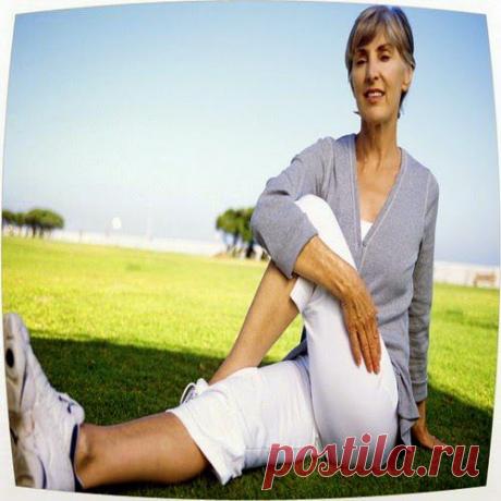 И девушке, и бабушке… | Друг пенсионера
Моя дочка много лет профессио­нально занималась спортом. Сначала она участвовала в различных сорев­нованиях, много где занимала призо­вые места, но после 30 лет вышла на «пенсию» и стала тренером.