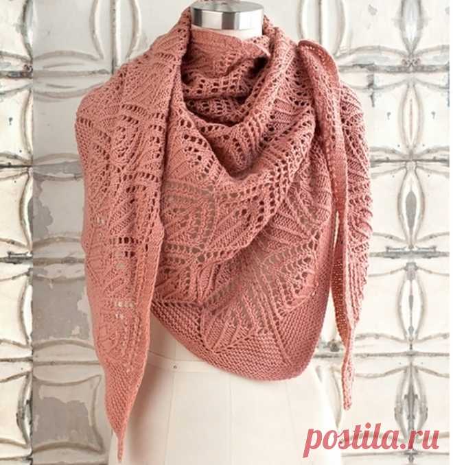 Ажурный бактус (шаль) спицами нежно-персикового цвета - Портал рукоделия и моды