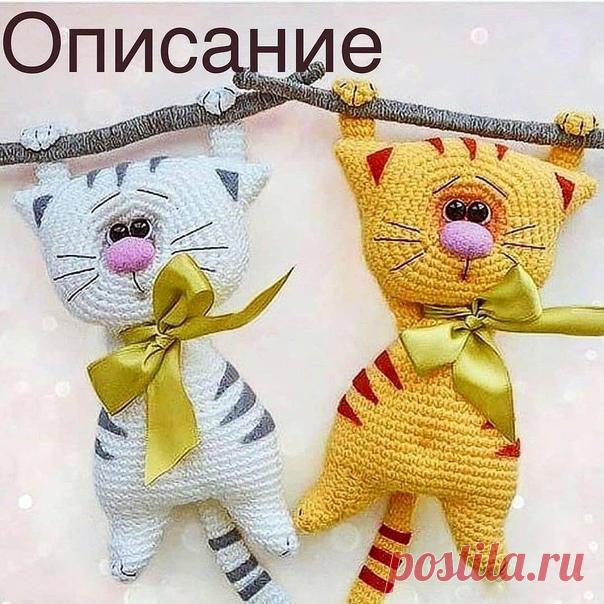 Котики

#кот_крючком@knit_toyss, #крючком_игрушка@knit_toyss

Описание вязания игрушки крючком

Источник: https://hiamigurumi.ru/2018/05/zabavnye-kotiki-amigur..