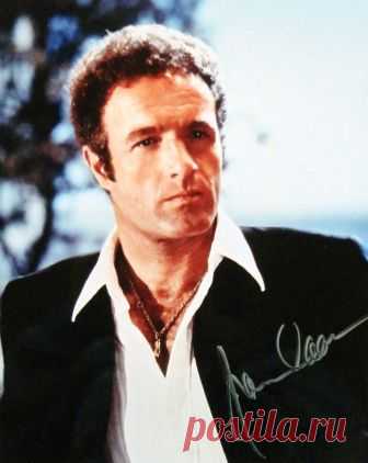 Джеймс Каан (James Caan)
- 26 марта, 1940