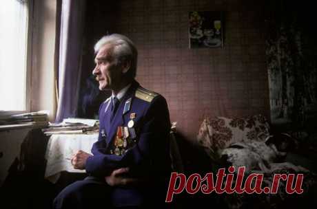 Умер герой, спасший в 1983 году мир от ядерной катастрофы. Офицер Петров скончался в нищете и забвении