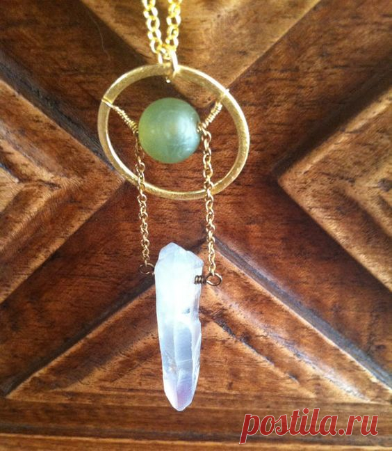 Wire wrapped crystal point jade necklace by 3LoveDesigns on Etsy, $52.00 on Pinterest | wire work