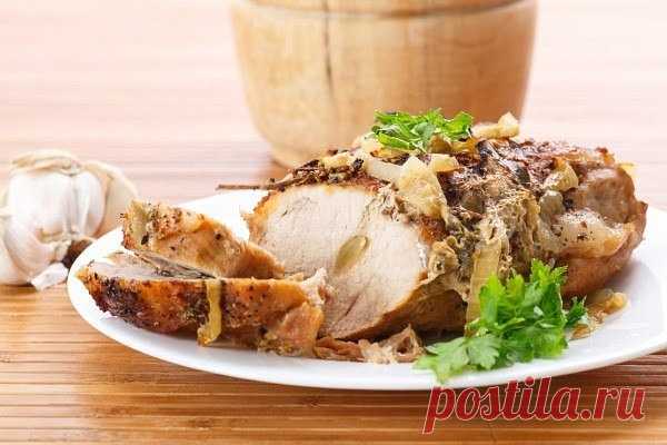Что приготовить на Пасху: 5 рецептов мясных блюд