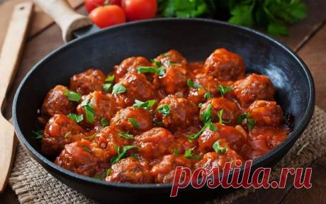 Кефтедес - тефтели в томатном соусе по-гречески