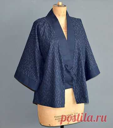 Free pattern and tutorial for the Clara kimono jacket.