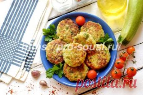 Картофельные драники с кабачком и чесноком - рецепт с фото