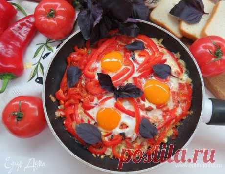 Испанская пиперада. Ингредиенты: перец болгарский красный, лук репчатый мелкий, чеснок | Официальный сайт кулинарных рецептов Юлии Высоцкой