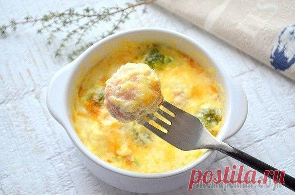 Рыбные фрикадельки в сливочном соусе