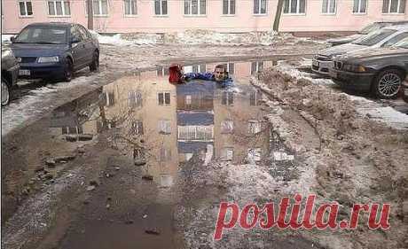Иду по дороге, смотрю лужа, думаю &quot;ДА ПО ХЕР...&quot;, а нет, оказалась по шею...