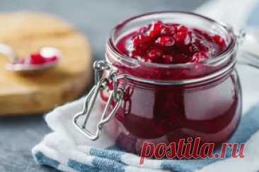 Готовлю легендарный брусничный соус, как в ресторане Икеа: идеально к мясу, птице и овощам