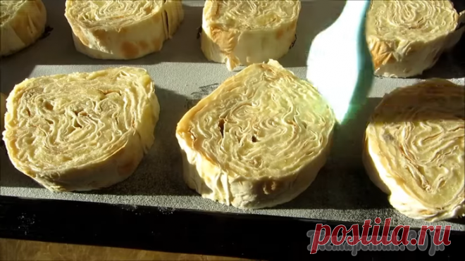 Никто не догадается из чего приготовлена эта закуска / Рулет из лаваша