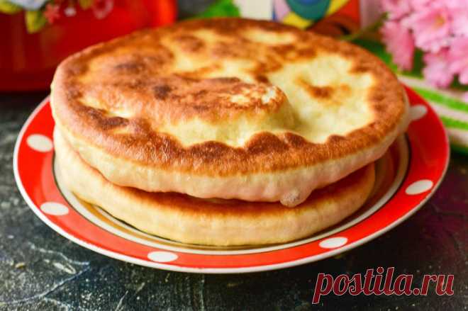 Пышные и вкусные лепешки на сковороде - 15 рецептов с фото