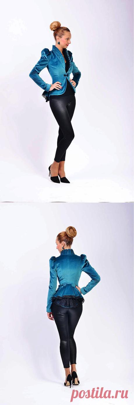 Celia velvet jacket от lauragalic на Etsy