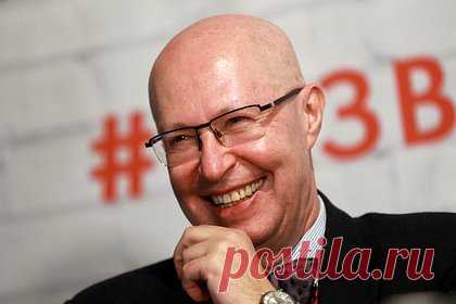 Российского политолога Соловья признали иноагентом из-за выплаты от Google. Политолога Валерия Соловья признали в России иноагентом после получения выплаты от Google. Об этом сообщает ТАСС. Соловей получил от Google, которой принадлежит YouTube, более 2,7 миллиона рублей. Валерий Соловей — политолог, доктор исторических наук, общественный деятель.