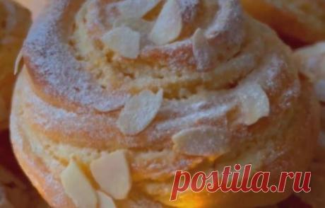 Булочки бриошь с кремом масляным с миндалем простой рецепт пошаговый Как вкусно сделать Булочки бриошь с кремом масляным с миндалем простой рецепт пошаговый в домашних условиях быстро. Тесто Молоко - 200 мл Сливочное масло - 40 г Дрожжи сухие - 11 г Мука - 390 г Сахар - 60 г Яйцо - 1 шт. Ванильный сахар - 1 пакетик Начинка Мука миндальная - 100 г Масло сливочное -