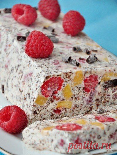 Самые вкусные рецепты: Малиновое парфе с персиками и шоколадом