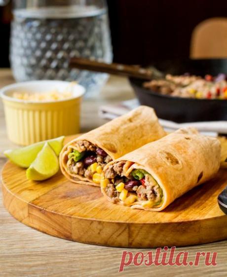 Буррито с говядиной и красной фасолью