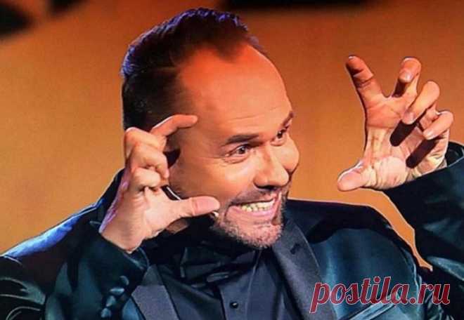 Максим Аверин в день рождения Марии Куликовой посвятил ей романтичные стихи В день рождения Марии актер опубликовал ее фото, сопроводив его лиричным стихотворением.43-летний Максим Аверин в честь 42-го дня рождения Марии Куликовой