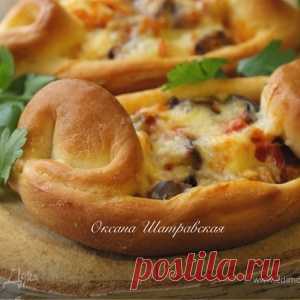 Турецкие пиде с овощами