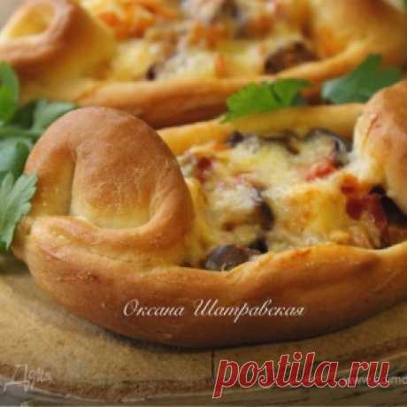 Турецкие пиде с овощами