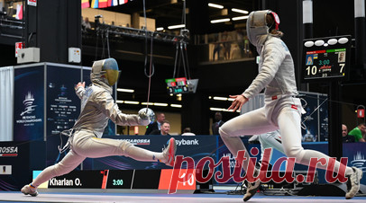 «Маски сброшены»: FIE отменила дисквалификацию Харлан за отказ пожать руку Смирновой, МОК предоставил ей квоту на Игры. Международная федерация фехтования (FIE) отменила дисквалификацию Ольги Харлан, которая вопреки правилам отказалась пожать руку Анне Смирновой на чемпионате мира в Милане. Украинская спортсменка теперь сможет принять участие в командном турнире саблисток. Кроме того, президент МОК Томас Бах принял решение гарантировать фехтовальщице лицензию на Олимпийские игры — 2024, если…