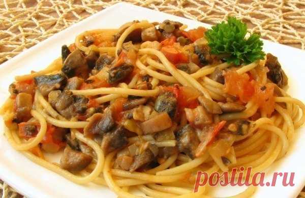 «Спагетти с овощами и соевым соусом» | Просто и вкусно