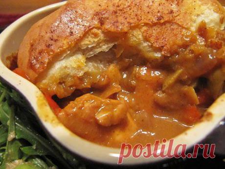 Курица в горшочке.