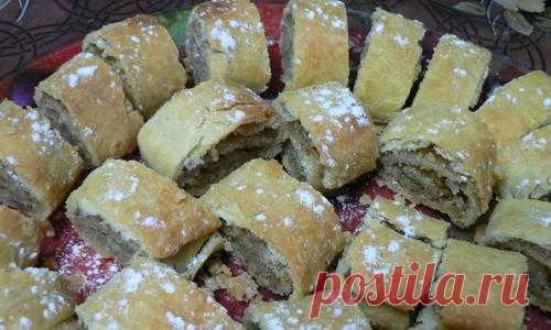 Барурик - армянский рулет с грецким орехом