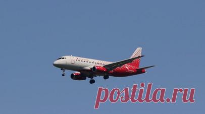 Минтранс ведёт работу по аккредитации самолётов «России» для полётов в Пекин. Министерство транспорта России в настоящий момент ведёт работу с авиавластями из Китая по вопросу аккредитации самолётов авиакомпании «России» для полётов в Пекин. Читать далее