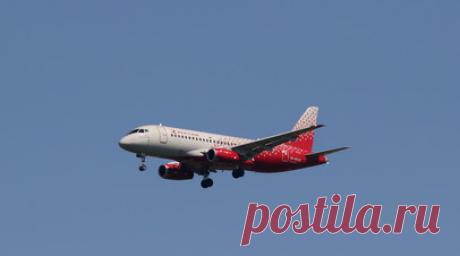 Минтранс ведёт работу по аккредитации самолётов «России» для полётов в Пекин. Министерство транспорта России в настоящий момент ведёт работу с авиавластями из Китая по вопросу аккредитации самолётов авиакомпании «России» для полётов в Пекин. Читать далее