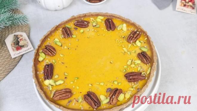 Пост на стене Тыквенно - сливочный тарт Девочки, это отвал всего! Забирайте идеальный способ побаловать себя и близких🎃 Песочная основа с карамельно-ореховой ноткой. Внутри - шелковая тыквенно-пряная начинка, с кремовой текстурой и нежнейшим сливочным вкусом.КБЖУ на 100 гр: 238/7/14/17🔥Вес 670 грФорма 18 см📌Ингредиенты:🥮Песочная основа• мука рисовая цельнозерновая 60 гр• мука миндальная 45 гр• грецкий ...