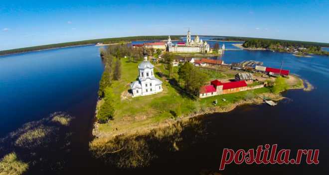 Озеро Селигер. Нило-Столобенская пустынь.  |  Пролетая в Тверской области