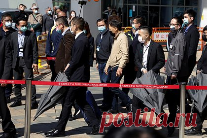 Делегация материкового Китая впервые за последние три года посетила Тайвань. Официальная делегация из Шанхая в субботу, 18 февраля посетила Тайвань. Отмечается, что данный визит представителей материкового Китая является первым за последние три года. Прибывшие на остров примут участие в фестивале фонарей и займутся укреплением контактов с властями города Тайбэй.