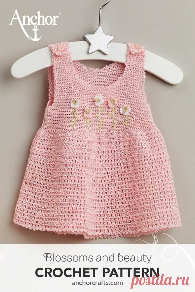 This adorable pinafore dress is perfect for summer.. The pattern is suitable for beginners and is available for instant download..