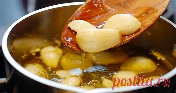 Невероятный рецепт: используйте его каждые 5 лет и забудьте обо всех заболеваниях Кроме того, это стимулирует потерю веса и улучшает зрение, слух и обмен веществ. Это мощное средство может вылечить ряд заболеваний. Однако его следует