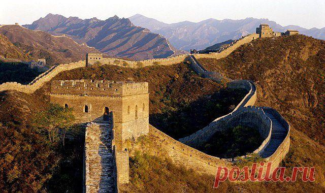 Разноцветные горы, Китай.