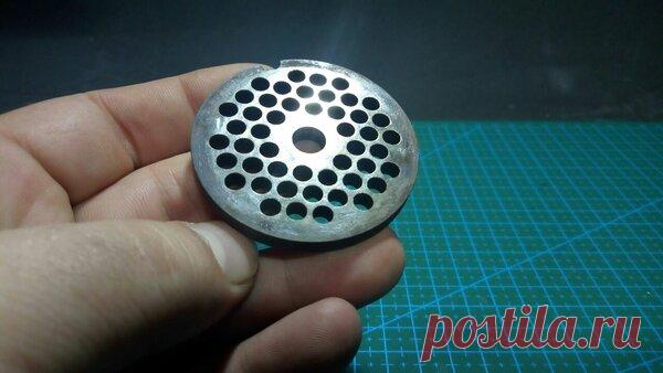 Как правильно установить решетку на мясорубку, чтобы нож не тупился | Генератор идей | Яндекс Дзен