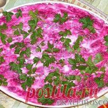 6 секретов вкусной шубы. 6 секретов вкусной шубы. 1. Перед выкладыванием салата дно тарелки смазываем ароматным нерафинированным подсолнечным маслом, затем кладем слой сельди, лук – и