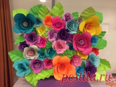 DIY Paper Flower Backdrop - Part 2/2