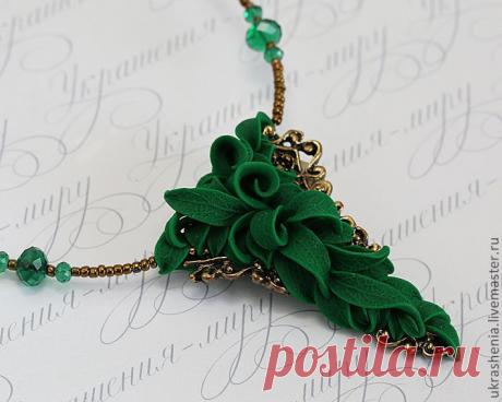 Изумрудно-зеленое колье. Единственный экземпляр. - тёмно-зелёный,изумрудный