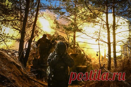 Минобороны заявило о 19 групповых ударах России по объектам ВСУ за неделю. Вооруженные силы России за прошедшую неделю нанесли 19 групповых ударов по объектам украинских военных. Об этом журналистам сообщили в Минобороны. Удары наносились высокоточным оружием и беспилотными летательными аппаратами. В результате удалось поразить арсеналы с артиллерийскими боеприпасами.