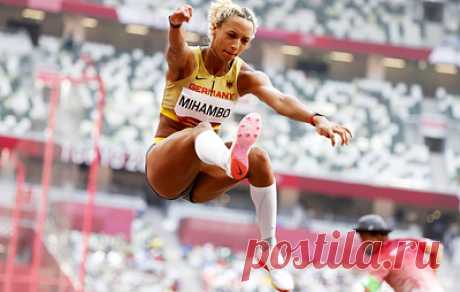 Немка Михамбо стала олимпийской чемпионкой в прыжках в длину. Второе место заняла американка Бриттни Риз, третьей стала нигерийка Эсе Бруме Россиянки Дарья Клишина и Мария Кучина не сумели преодолеть квалификацию.

Теги: Олимпиада, прыжки в длину