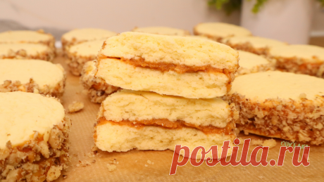 Минимум времени и усилий, а в результате получается такое вкусное печенье с начинкой из вареной сгущенки
Это вкусное нежное, рассыпчатое печенье вам обязательно понравится. Ведь оно не простое, а с начинкой из вареной сгущенки и с присыпкой из грецких орехов.   Ингредиенты: Печенье: Сливочное масло: 180г... Read more »
Читай дальше на сайте. Жми подробнее ➡