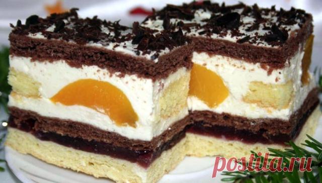 Ніжний пляцок з персиками