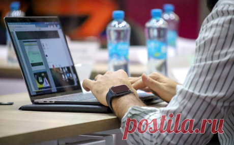 В Казахстане ввели визу для «цифровых кочевников». Для получения такой визы иностранцу нужно иметь доход за пределами республики не менее $3 тыс. в месяц и справку о несудимости. Благодаря нововведению Минтуризм планирует получать прибыль в размере 3 млрд тенге ежегодно